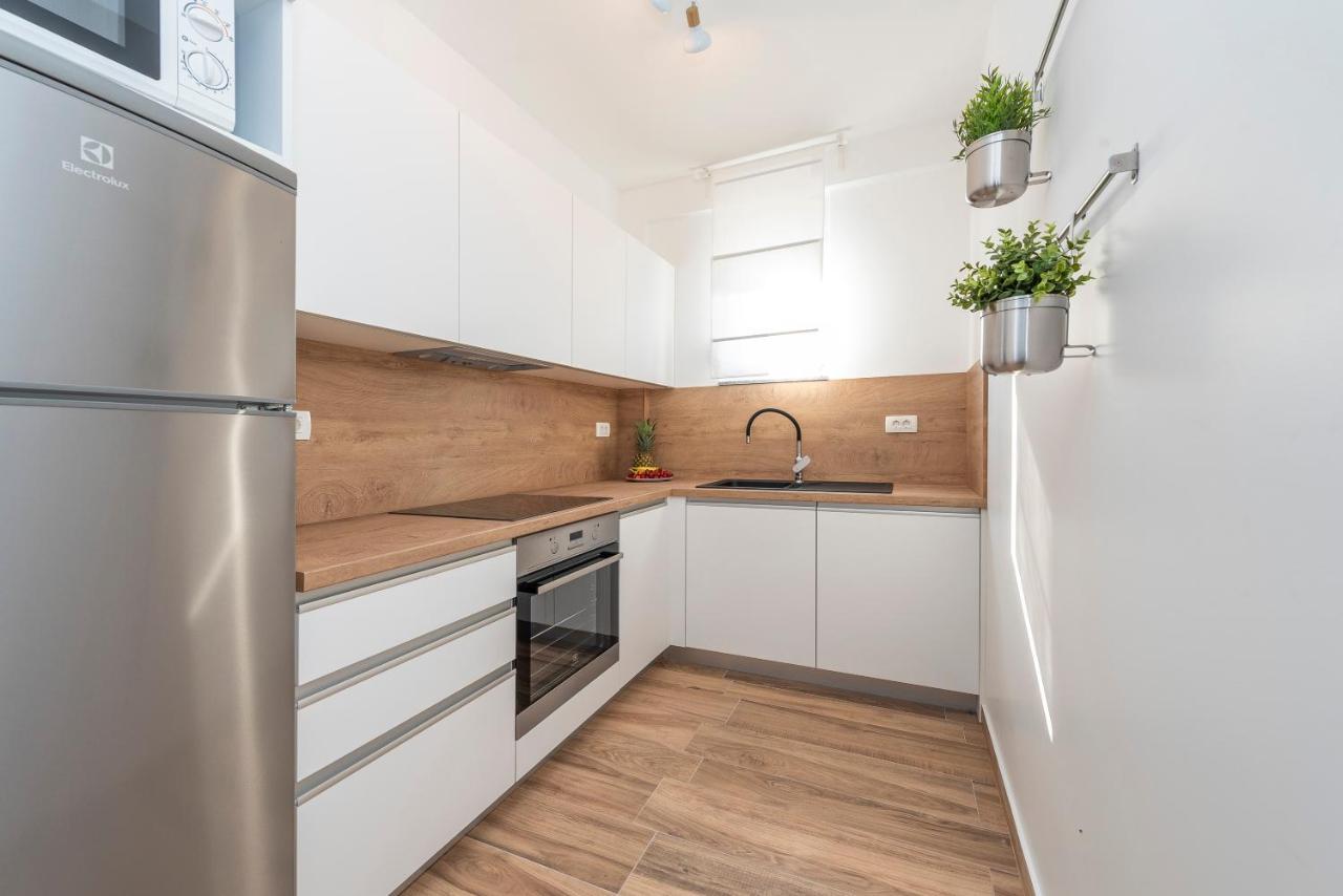 Luxury Apartments - La Vir 5& 6 Dış mekan fotoğraf
